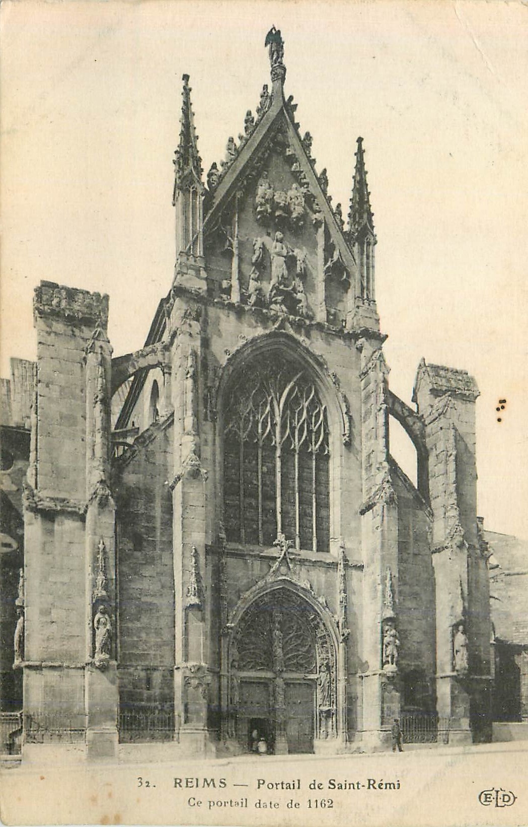 CPA 32 reims portail de saint remi ce portail date de 1162