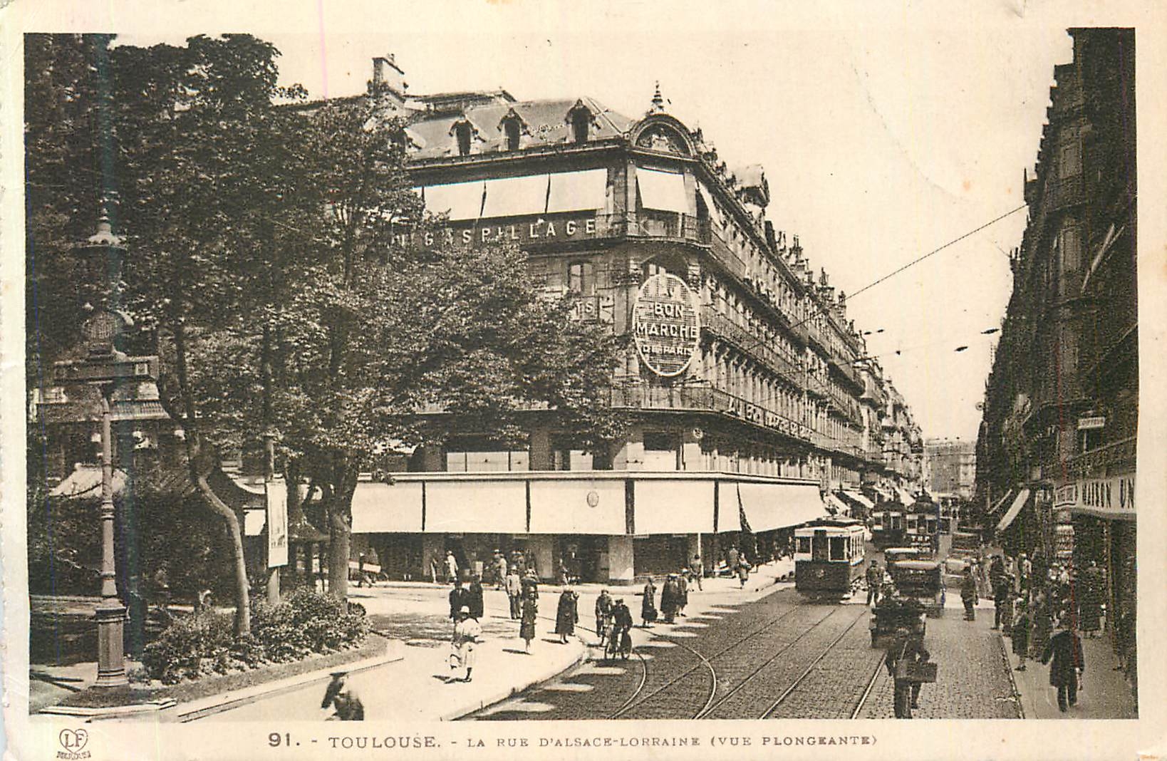 CPA Toulouse La Rue d'Alsace Lorraine (Vue Plongeante)