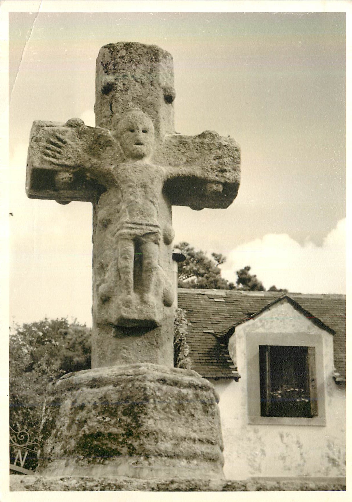 CPM la Croix de Penchateau la Cote d'Amour 