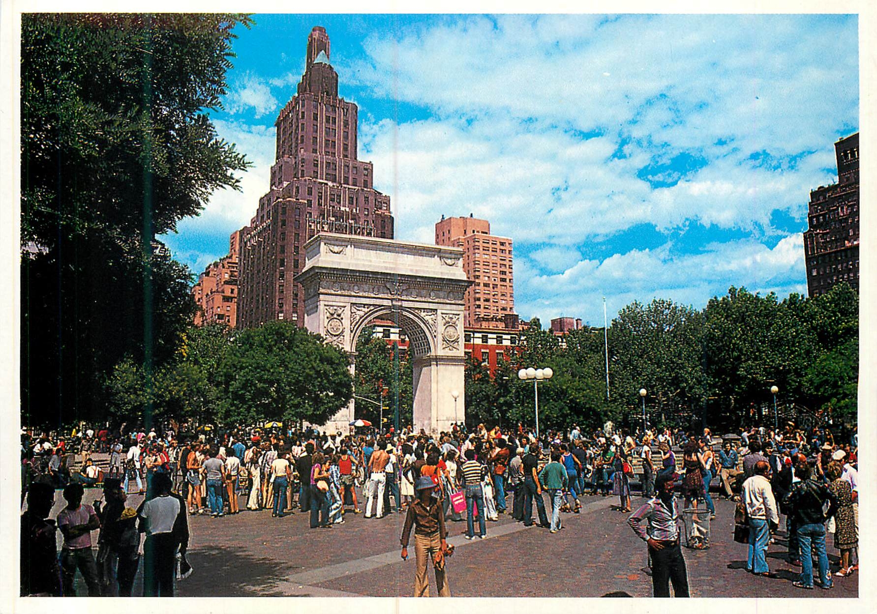 CPM New York City Washington Arch at the Foot of Fifth Avenue in the Heart of Greenwich Village