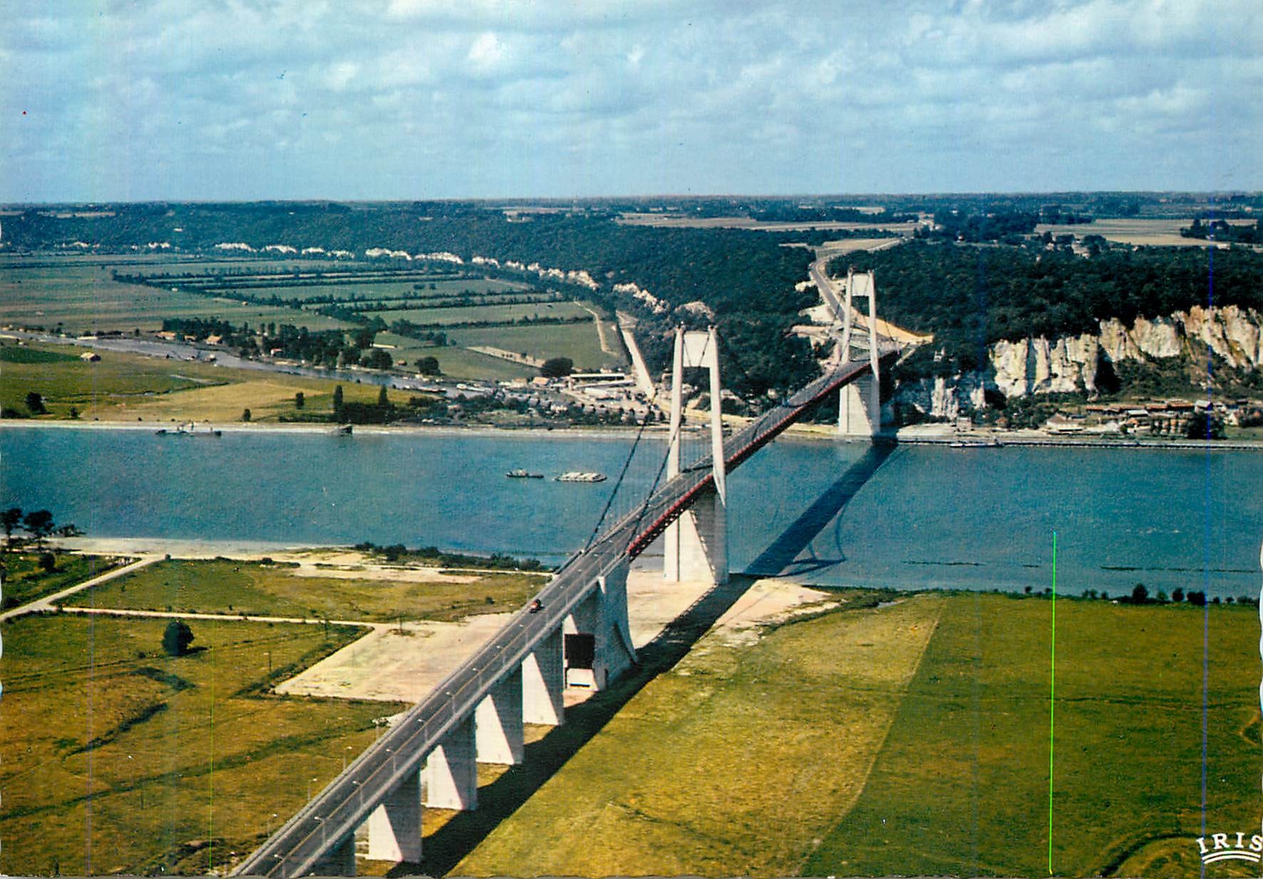 CPM le Pont de Tancarville (Seine Maritime)