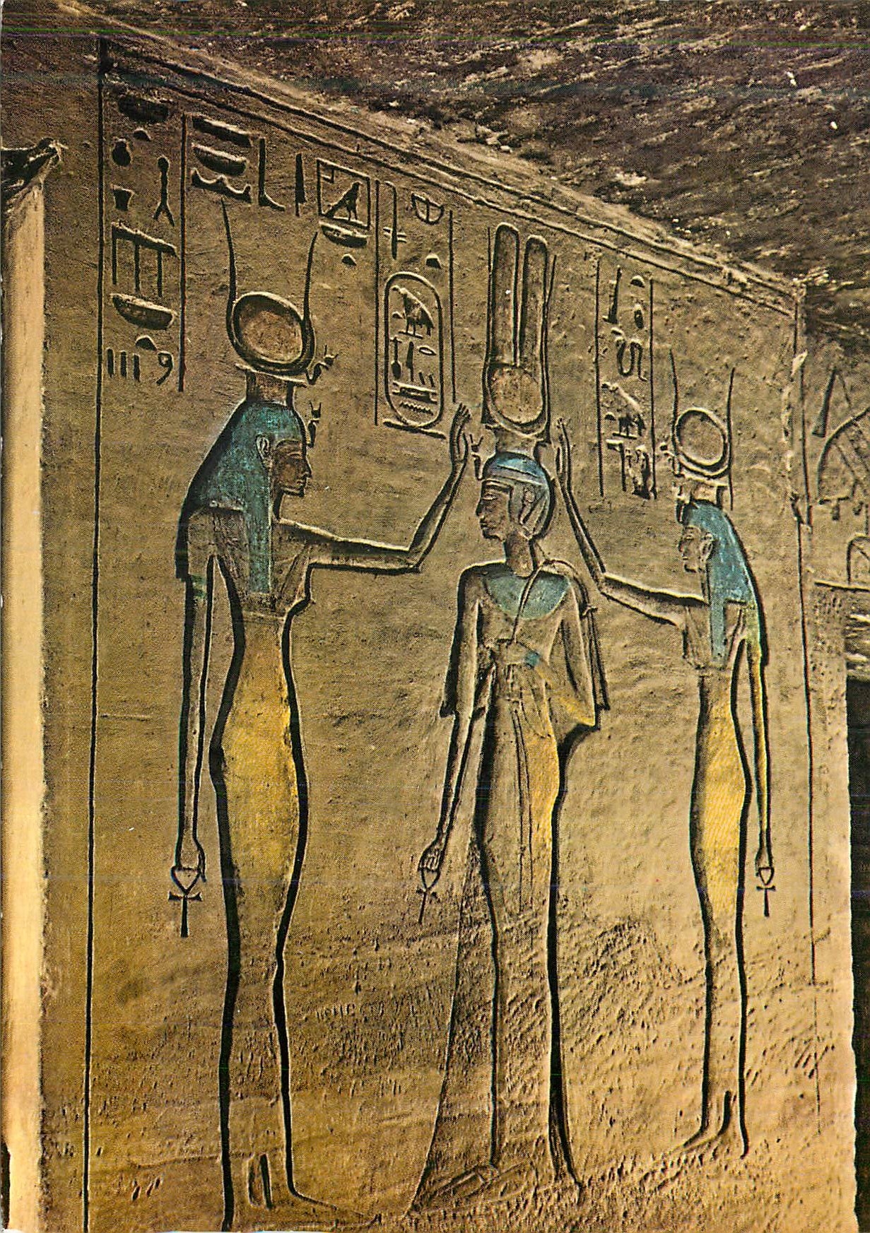 CPM Abu Simbel Petit Temple Couronnement de la Reine Nefertari