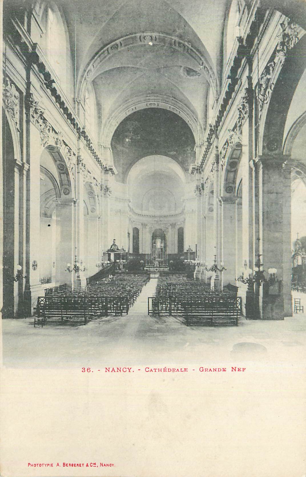 CPA Nancy Cathedrale Grande Nev
