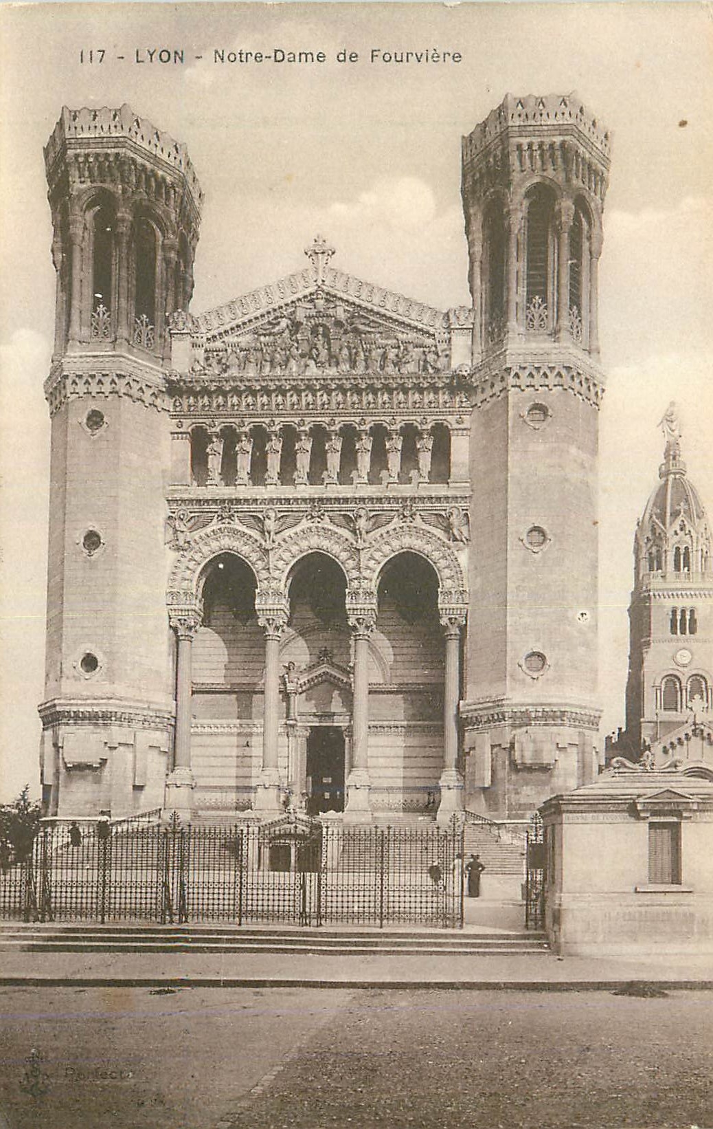 CPA Lyon Notre Dame de Fourviere