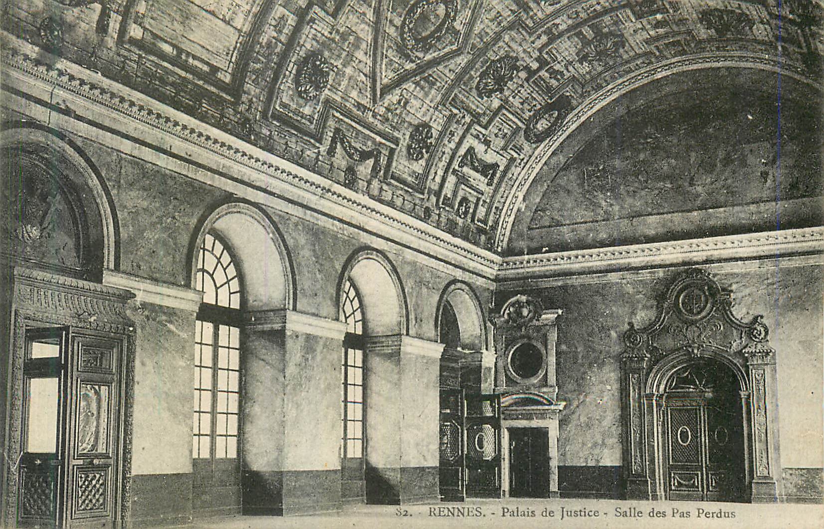 CPA Rennes Palais de Justice Salle des Pas Perdus