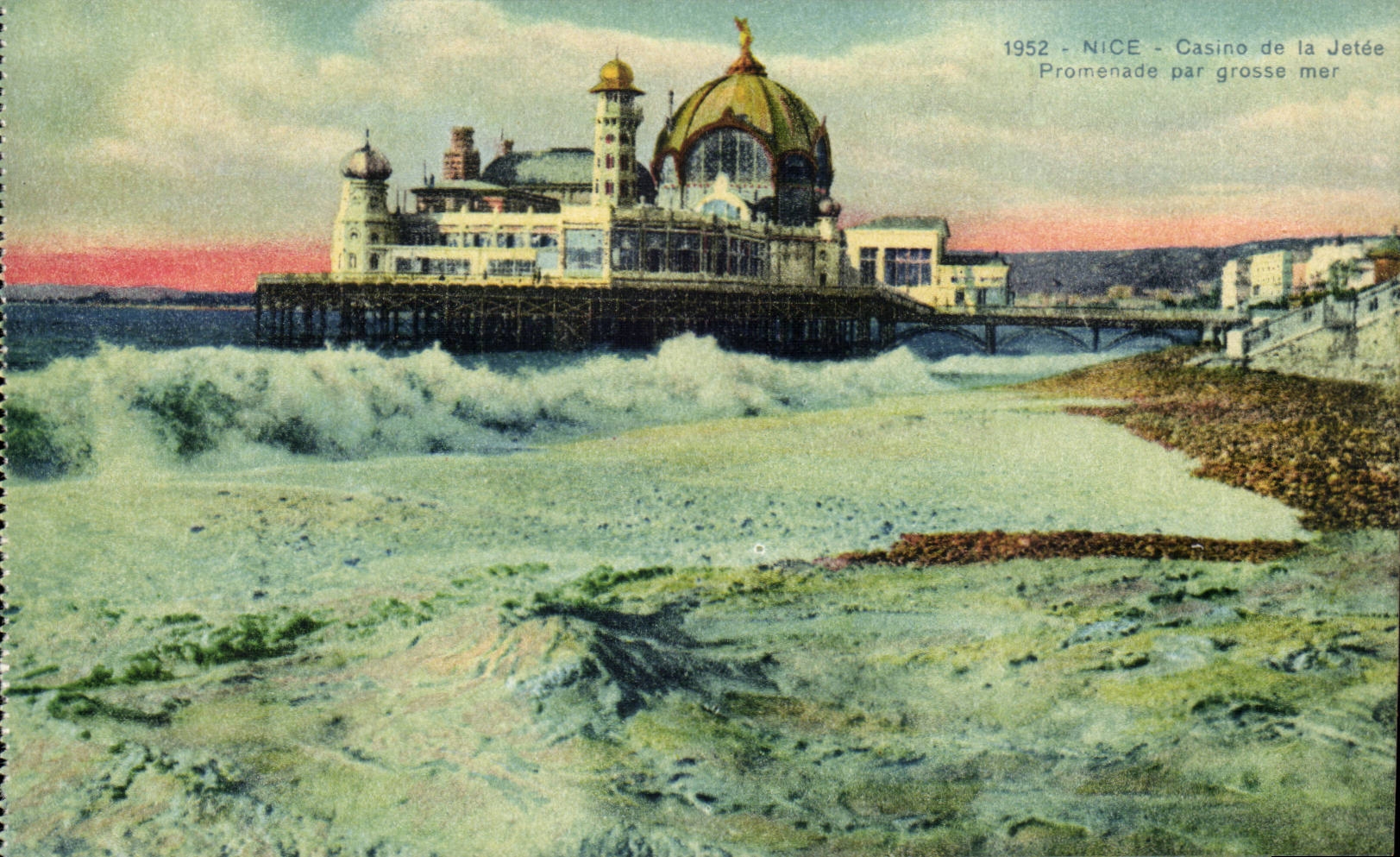 Nice CPA Casino of the pier Walk by heavy sea