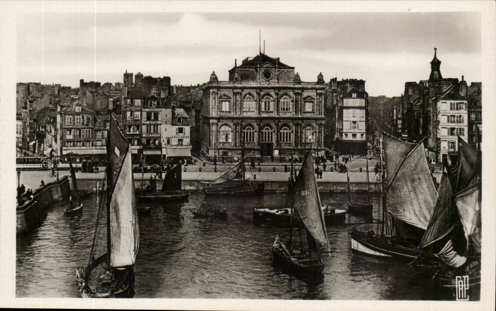 STe Adresse - L'anse des Pilotes la Musee et la Rue de Paris - CPA 