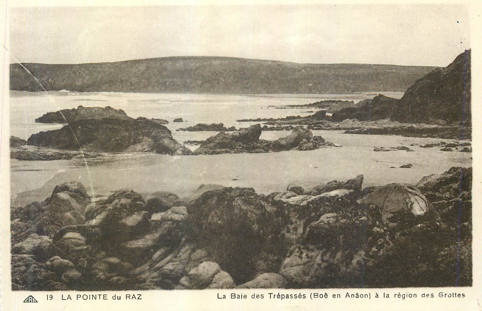 CPA La Pointe du Raz La Baie des Trepasses