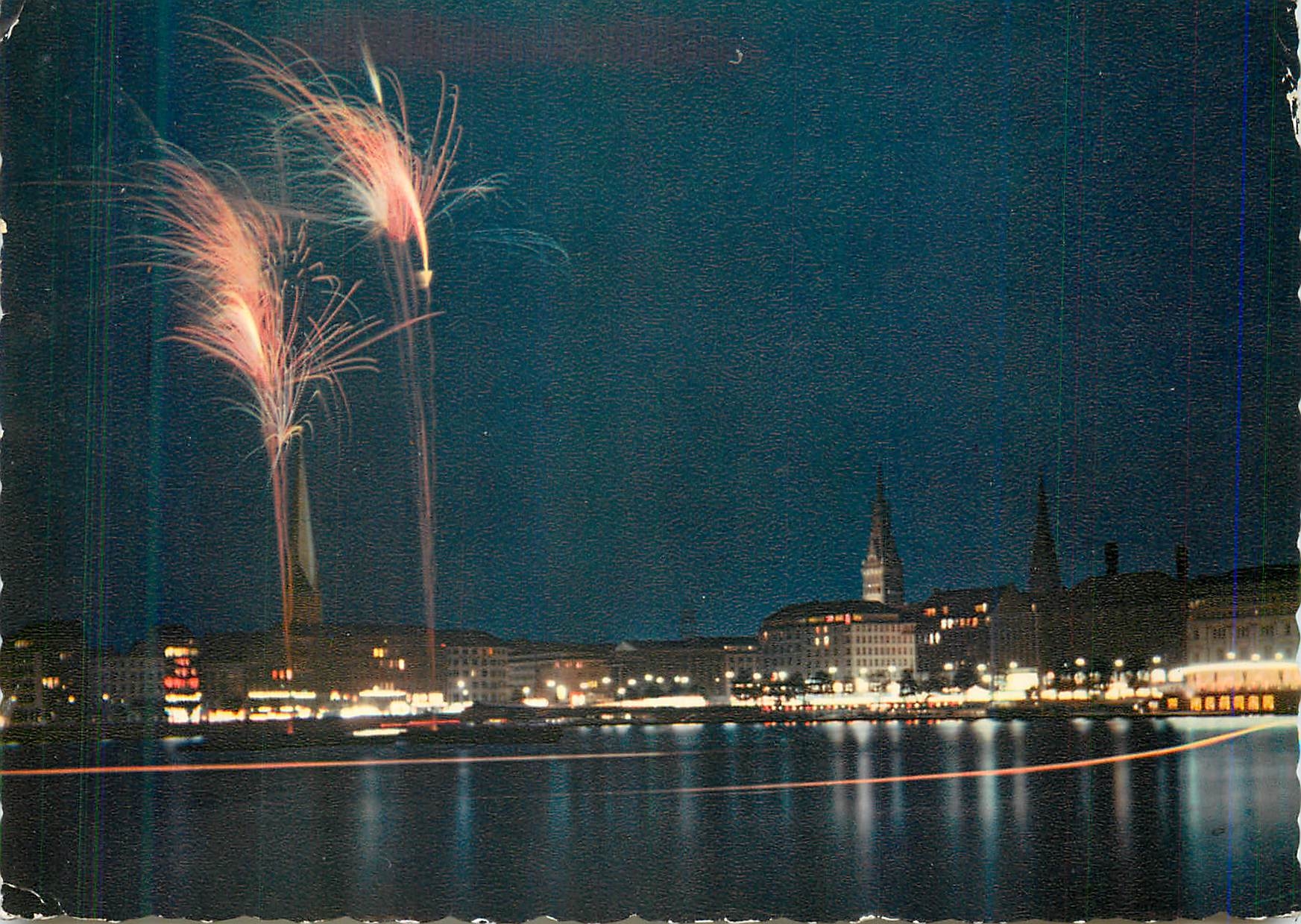 CPA Hamburg Feuerwerk auf der Binnenalster