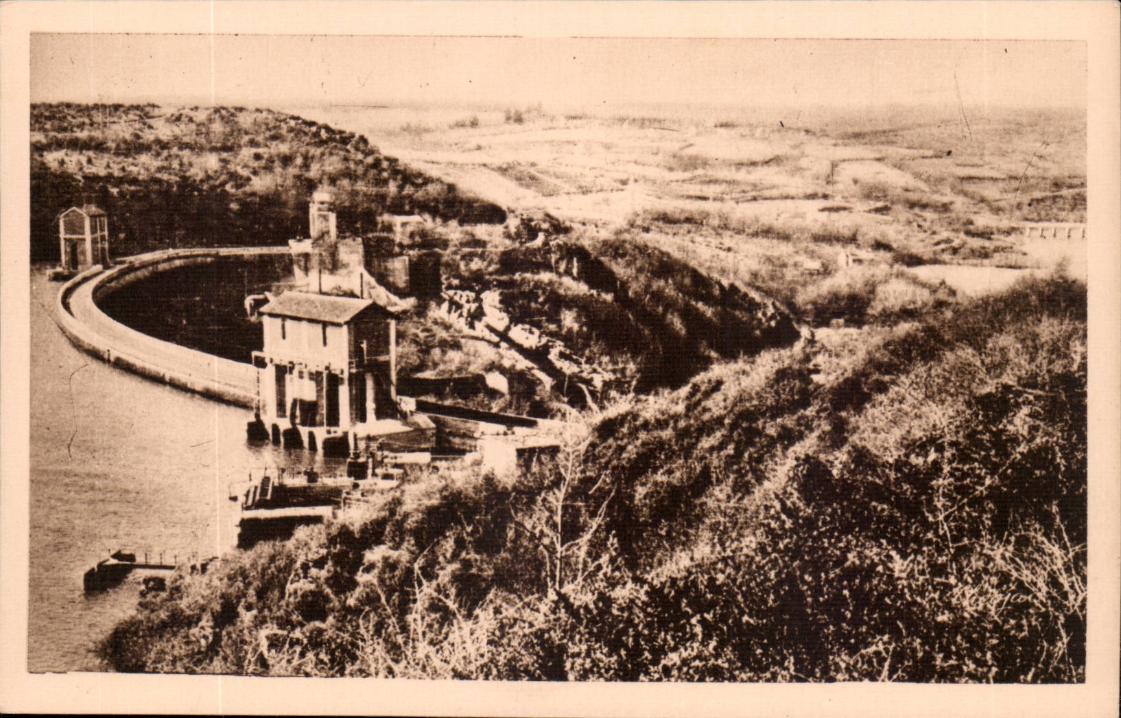 Dam Eguzon - Sight on the Valley of Hollow and the Bridge of the Piles - CPA