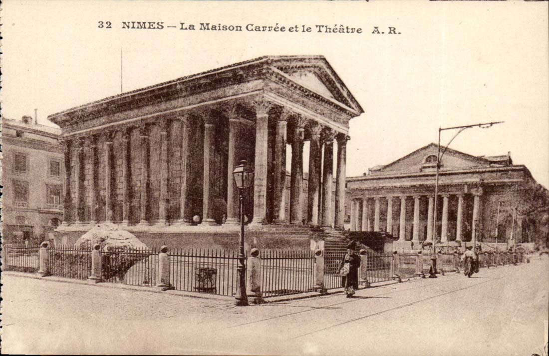 Nimes CPA das quadratische Haus und das Theater