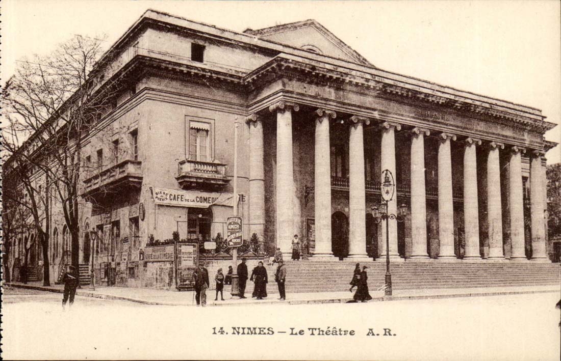 Nimes CPA das Theater