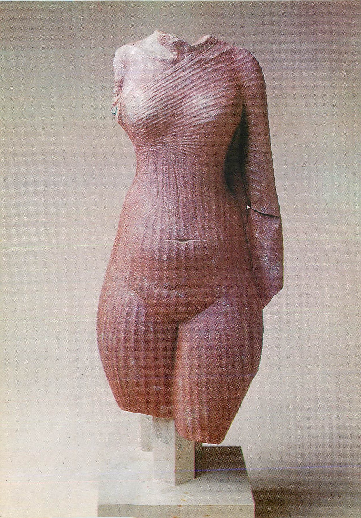 CPM Paris Musee du Louvre Departement des Antiquites Egyptiennes Pricesse Amarnienne Egypte XVIIe dynastie vers 1350 ava