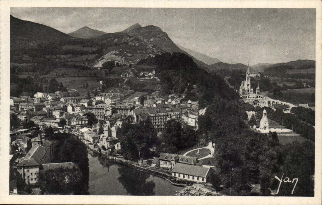 Lourdes CPA View taken of the strong castle