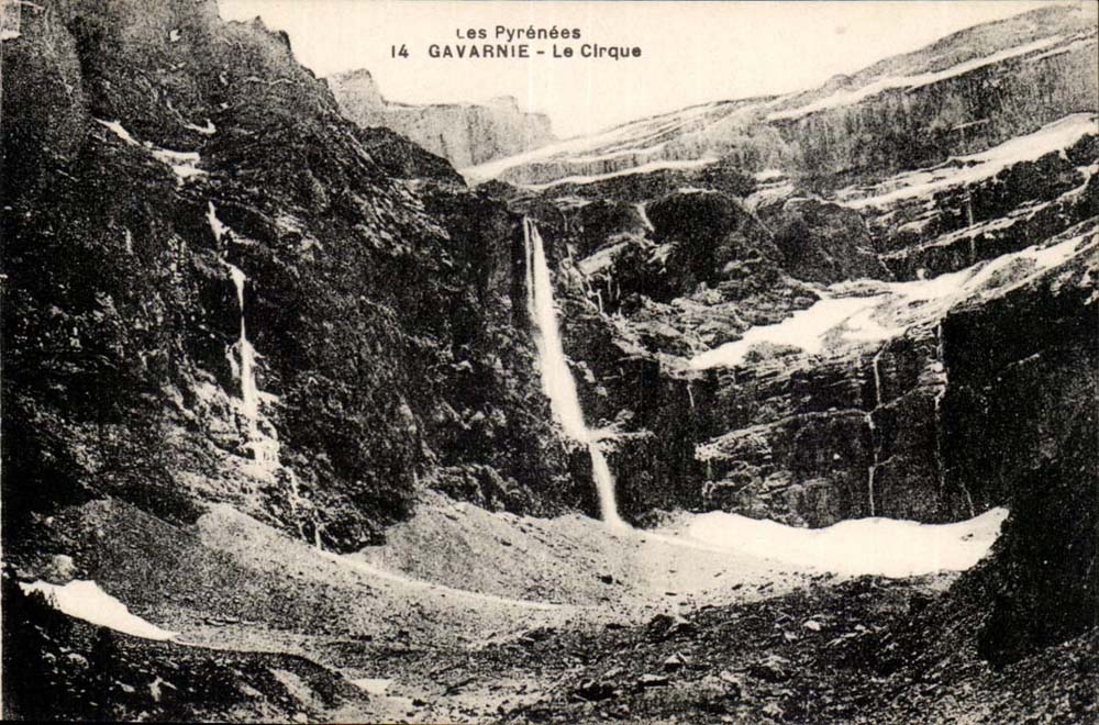 gavarnie CPA the circus