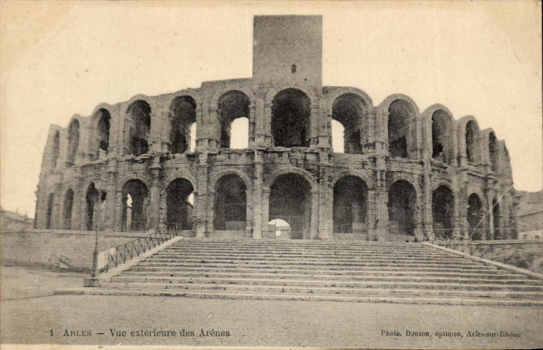 Arles CPA Seen external of arena