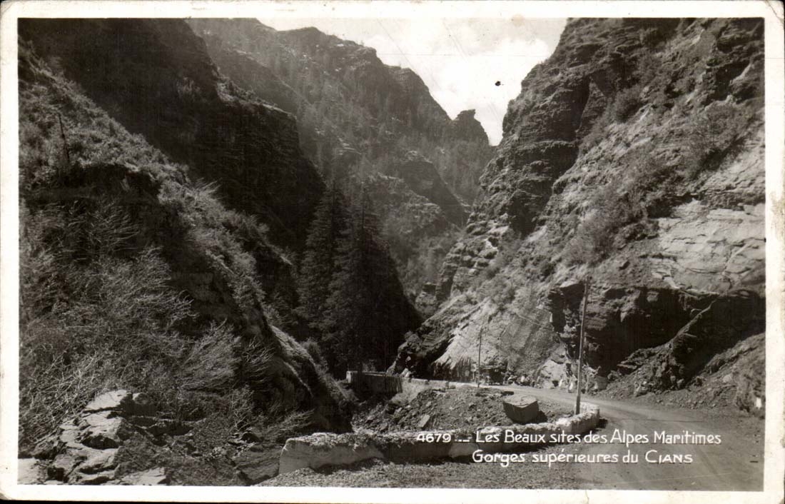 CPA schone Aufstellungsorte der Seealpen fallt hoher von Cians