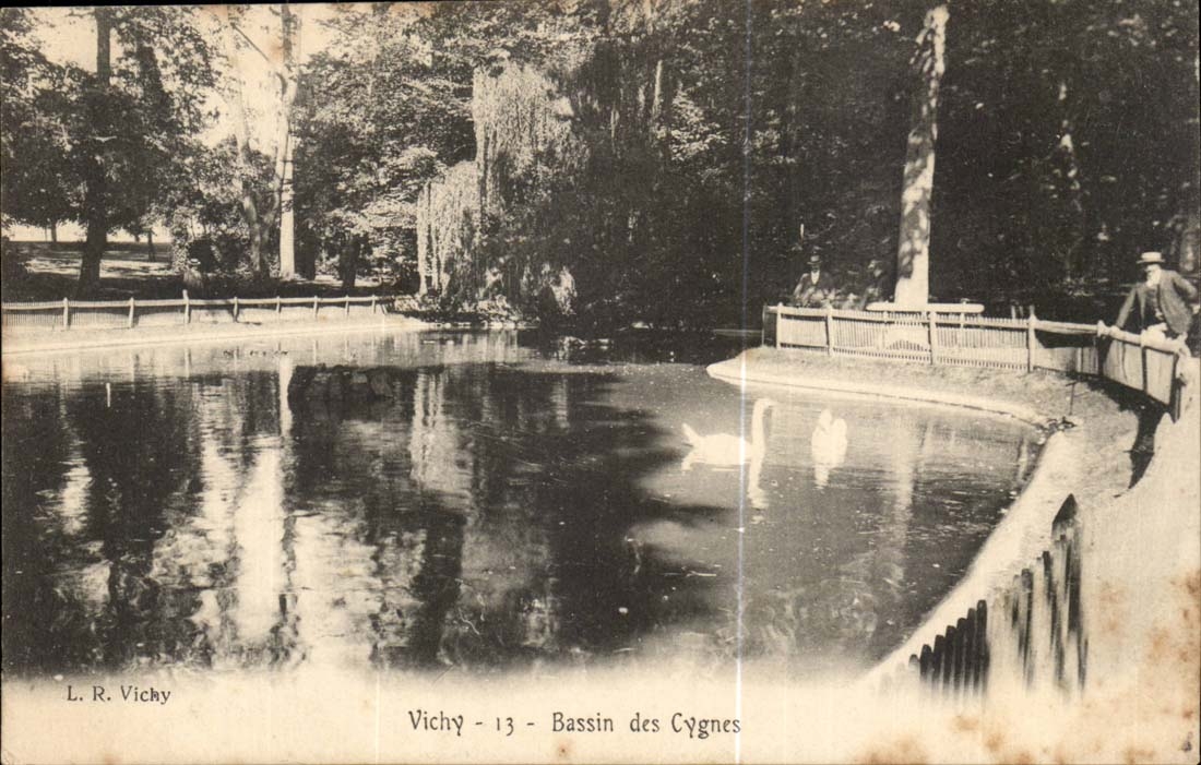 Vichy CPA Basin of the swans