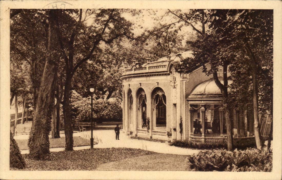 Vichy CPA Park and house of CElestins