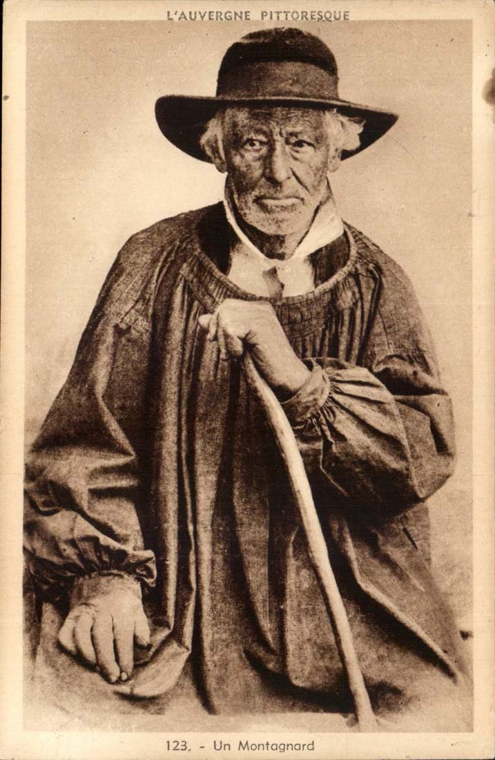 CPA Auvergne ein Gebirgsbewohner