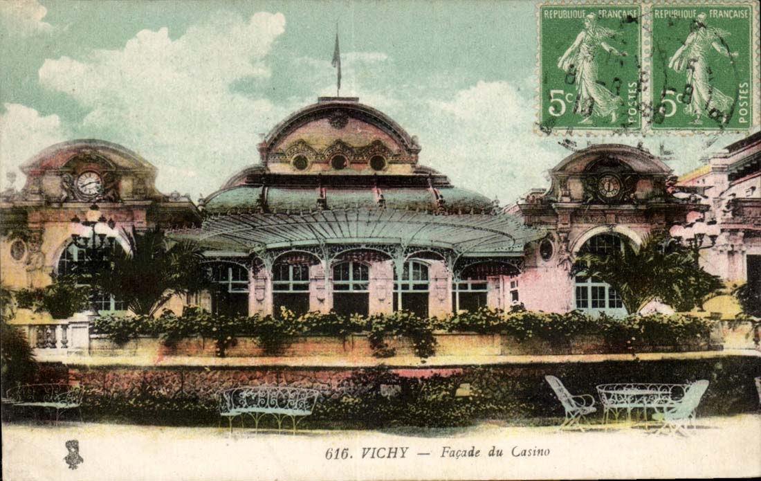 Vichy CPA Frontage of the casino