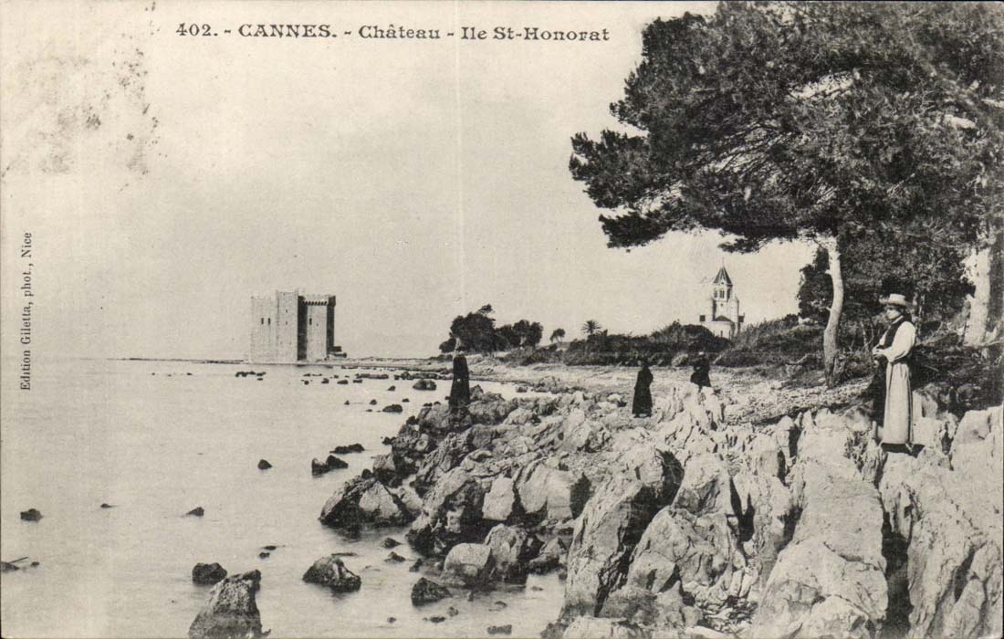 Cannes CPA Chaetau Island St Honorat