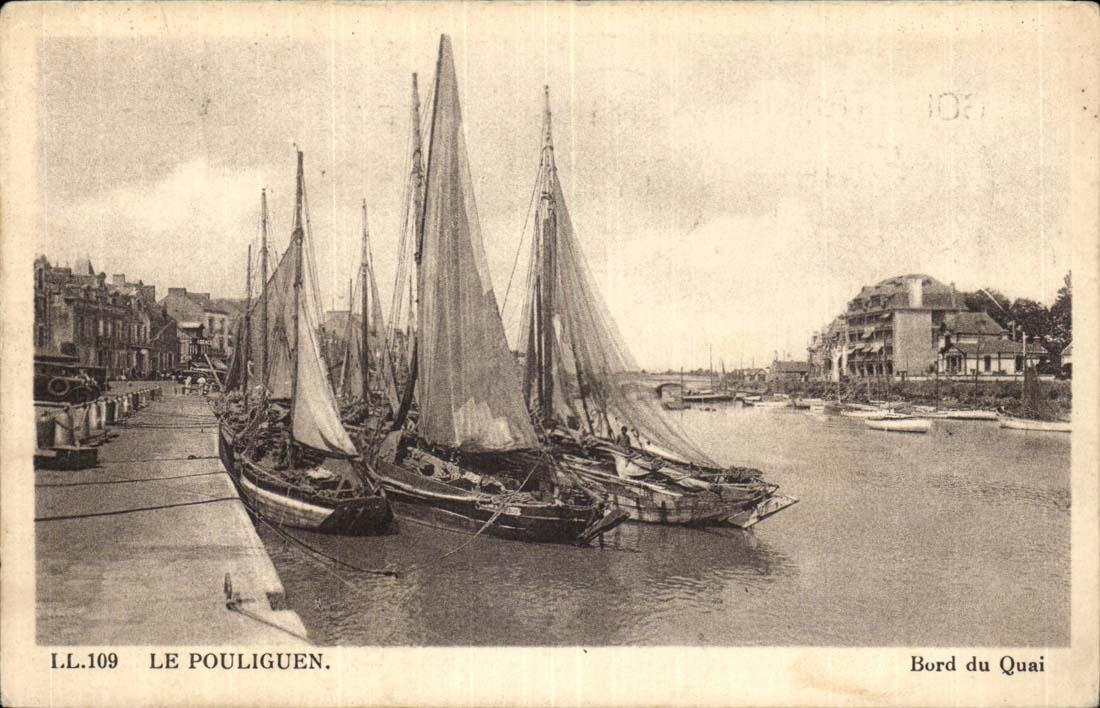 Pouliguen CPA Edge of the quay