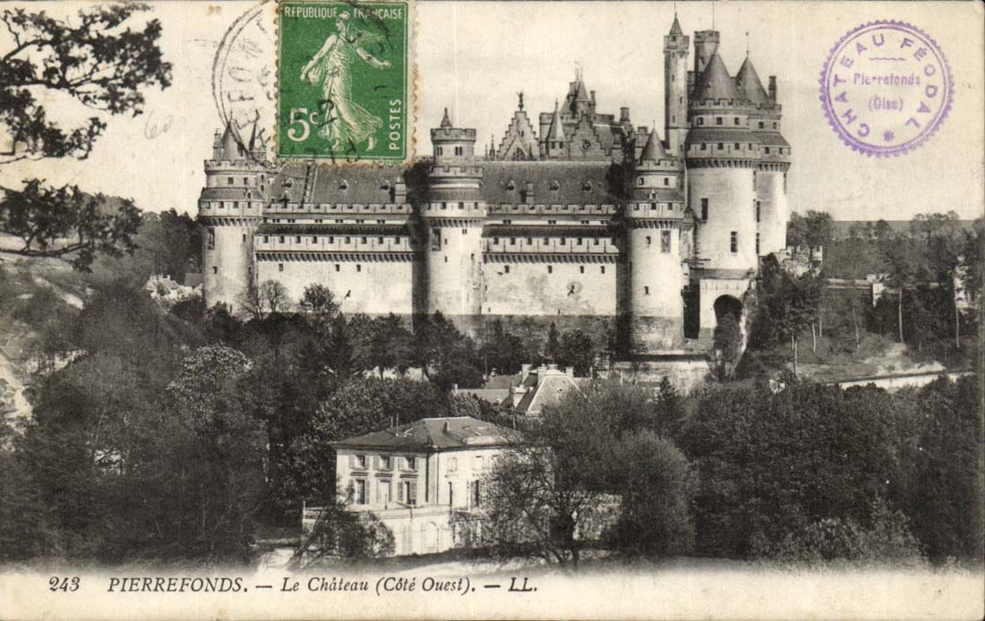 Pierrefonds CPA le chaetau (cote Ouest)