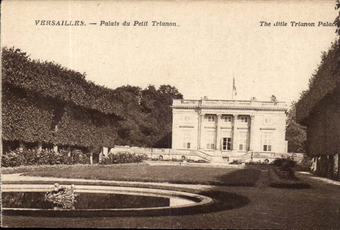Versailles CPA Palate of Small Trianon