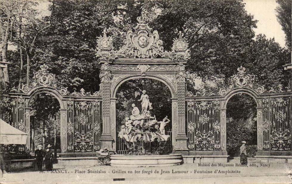 Nancy CPA Place Stanislas Grilles en fer forge de Jean Lamour Fontaine d'amphitrite