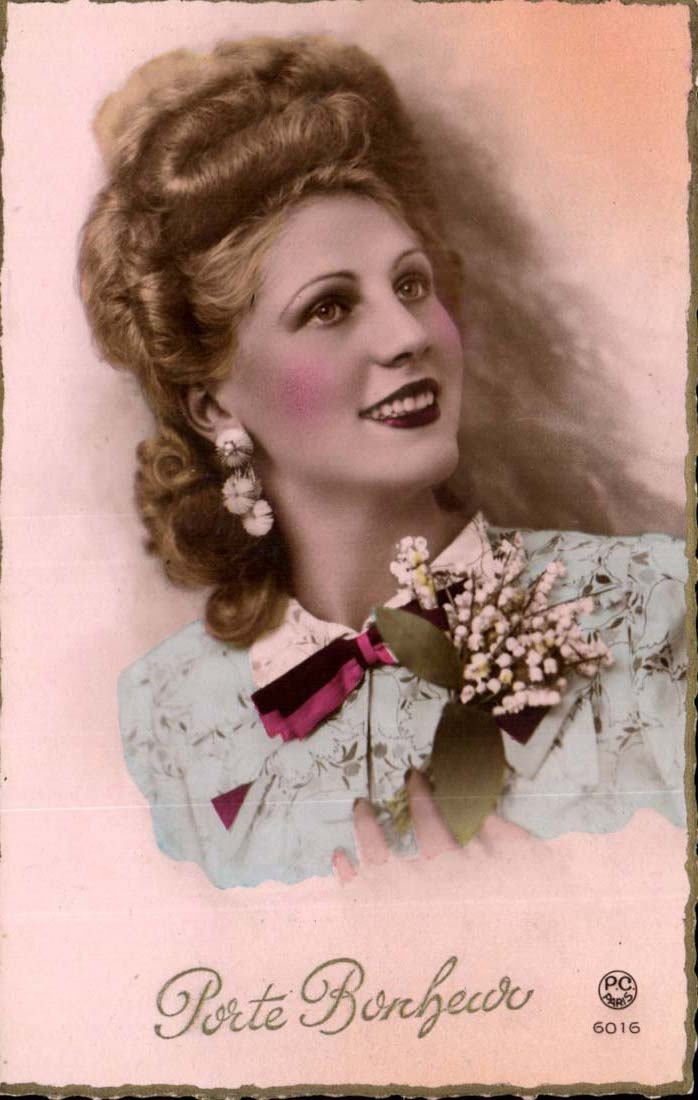 CPA Fantasy Woman Gate happiness