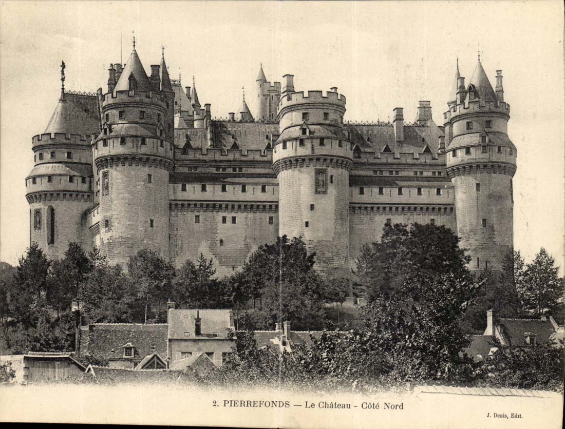 Pierrefonds CPA CARTE DOUBLE Le chateau Cote Nord 