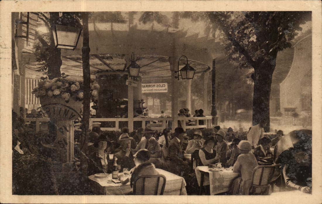 Norman field CPA Restoring decorative Arts Paris