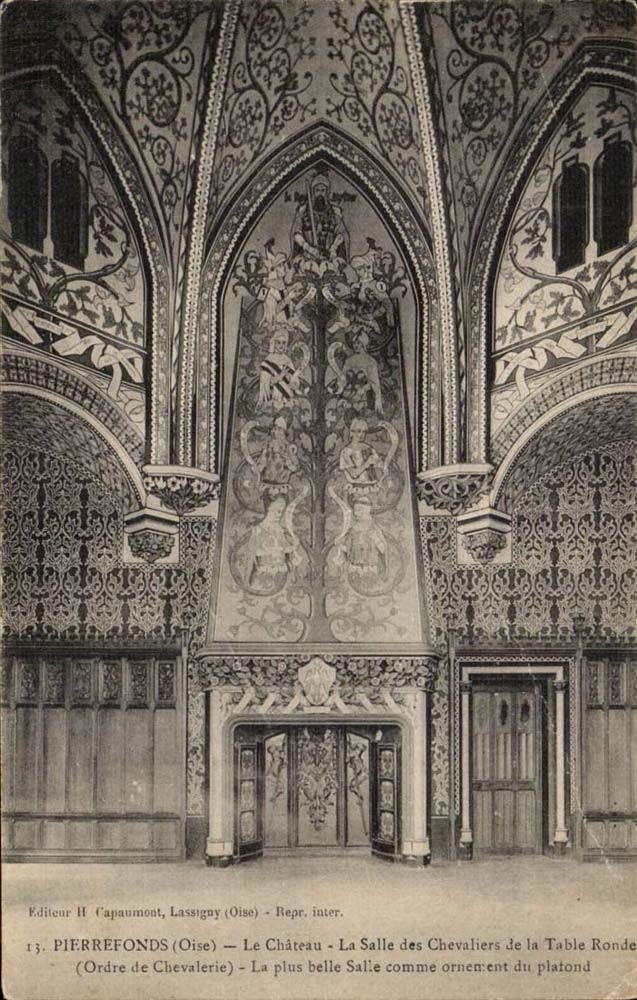 Pierrefonds CPA le chateau La salle des chevaliers de la Table Ronde (ordre de chevalaerie) La plus belle salle 