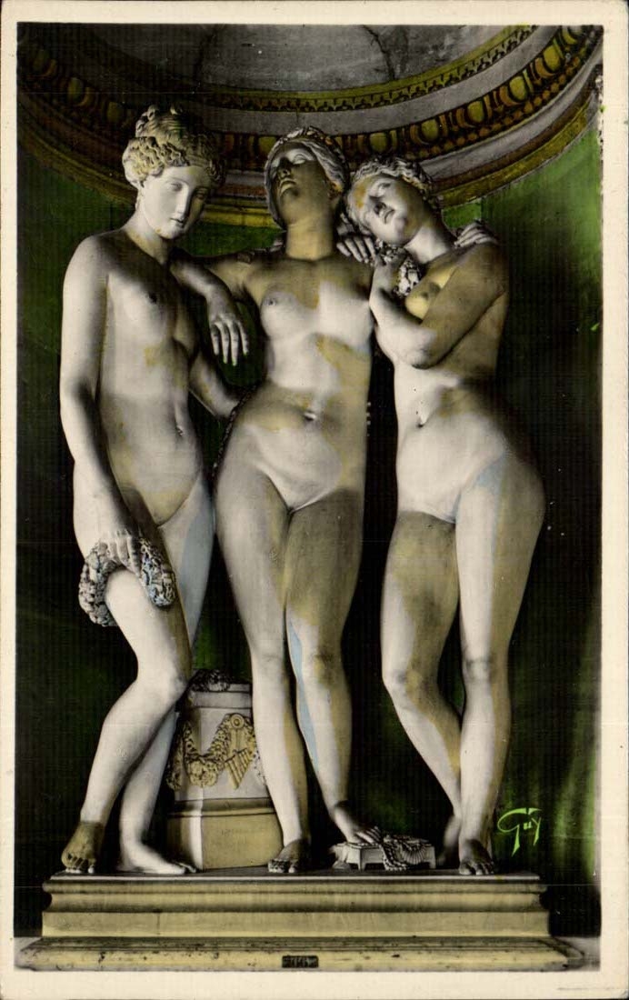 Versailles and its wonders CPA Three Graces of J Pradier