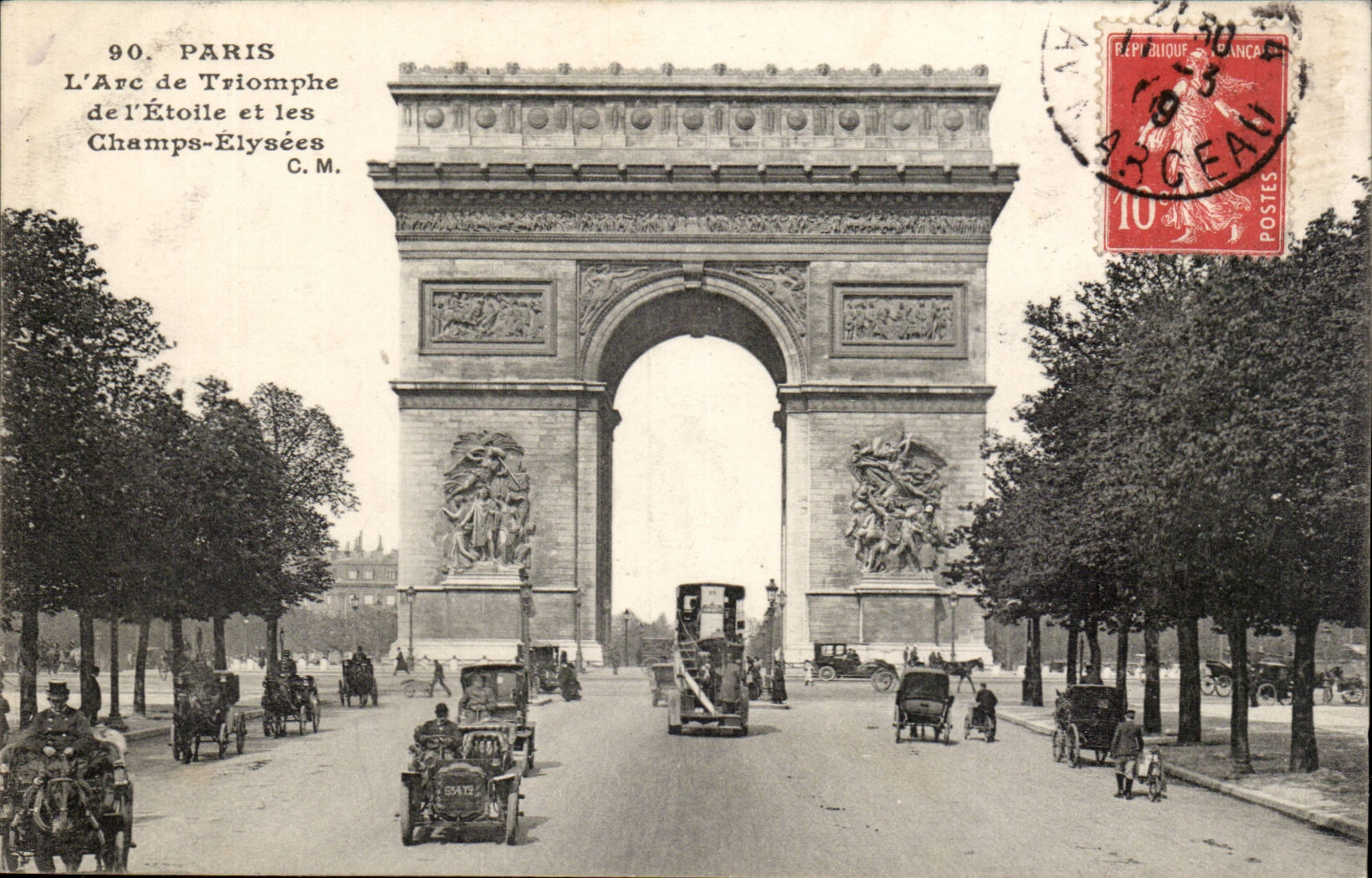 Paris CPA L'arc de TRiomphe de L'etoile et les champs elysees (tramway)