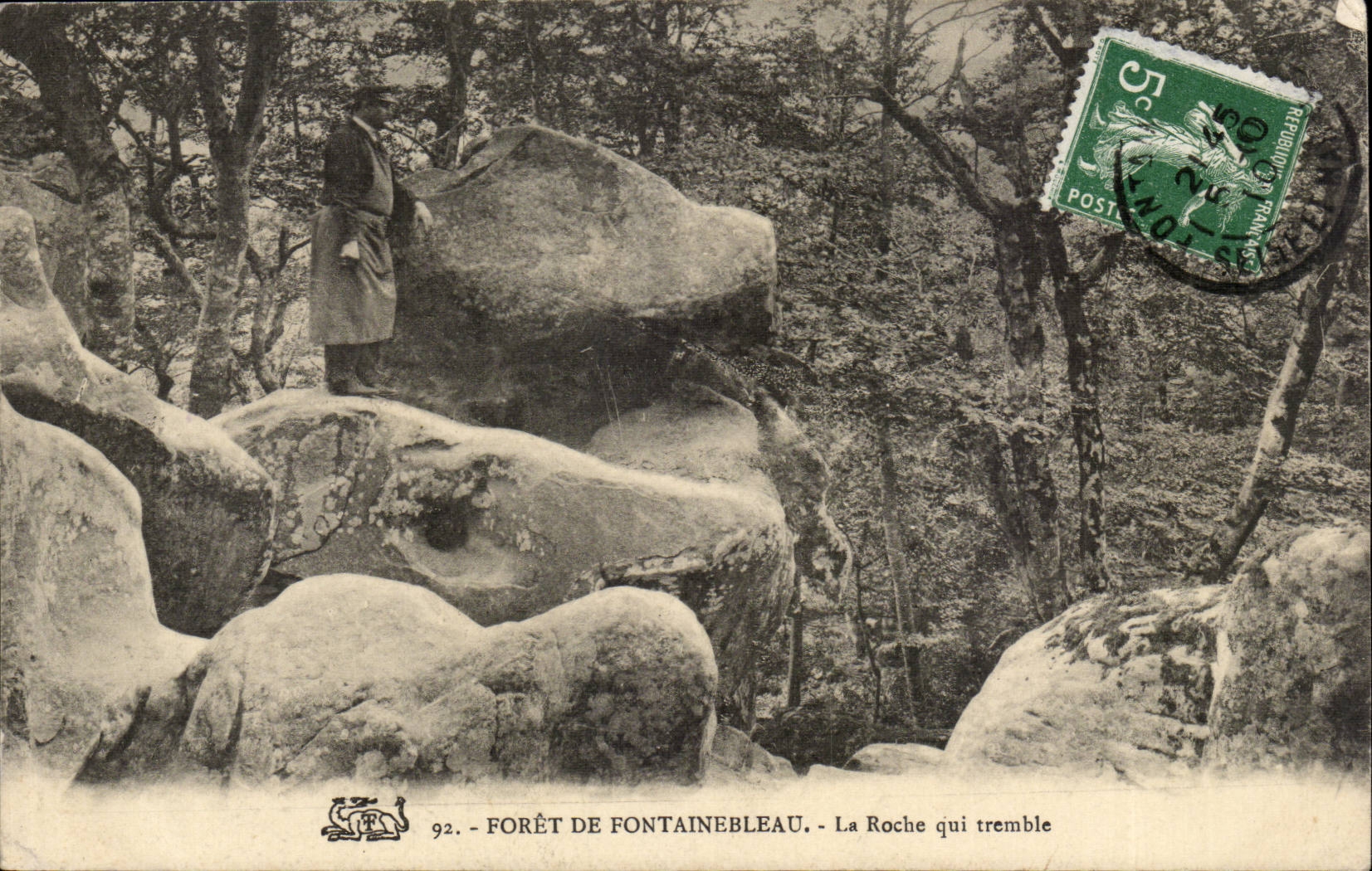 Fontainebleau CPA Drill the rock which trembles