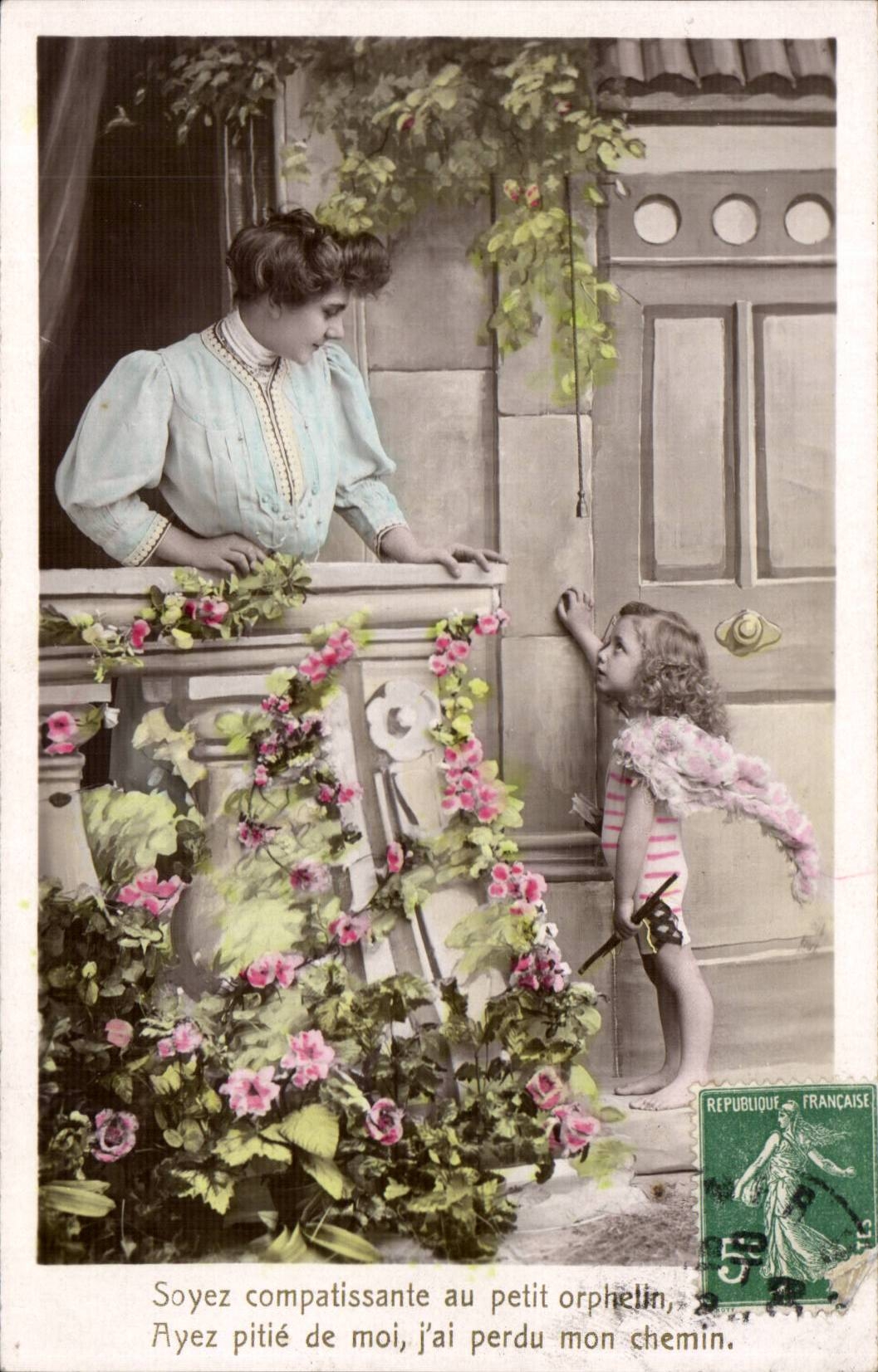 CPA Fantasy Woman and child Be sympathizing with the small orphan