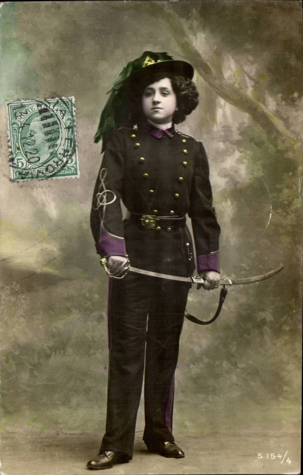 CPA Fantasy Child Costume of rider (cavalry Italy Italia)