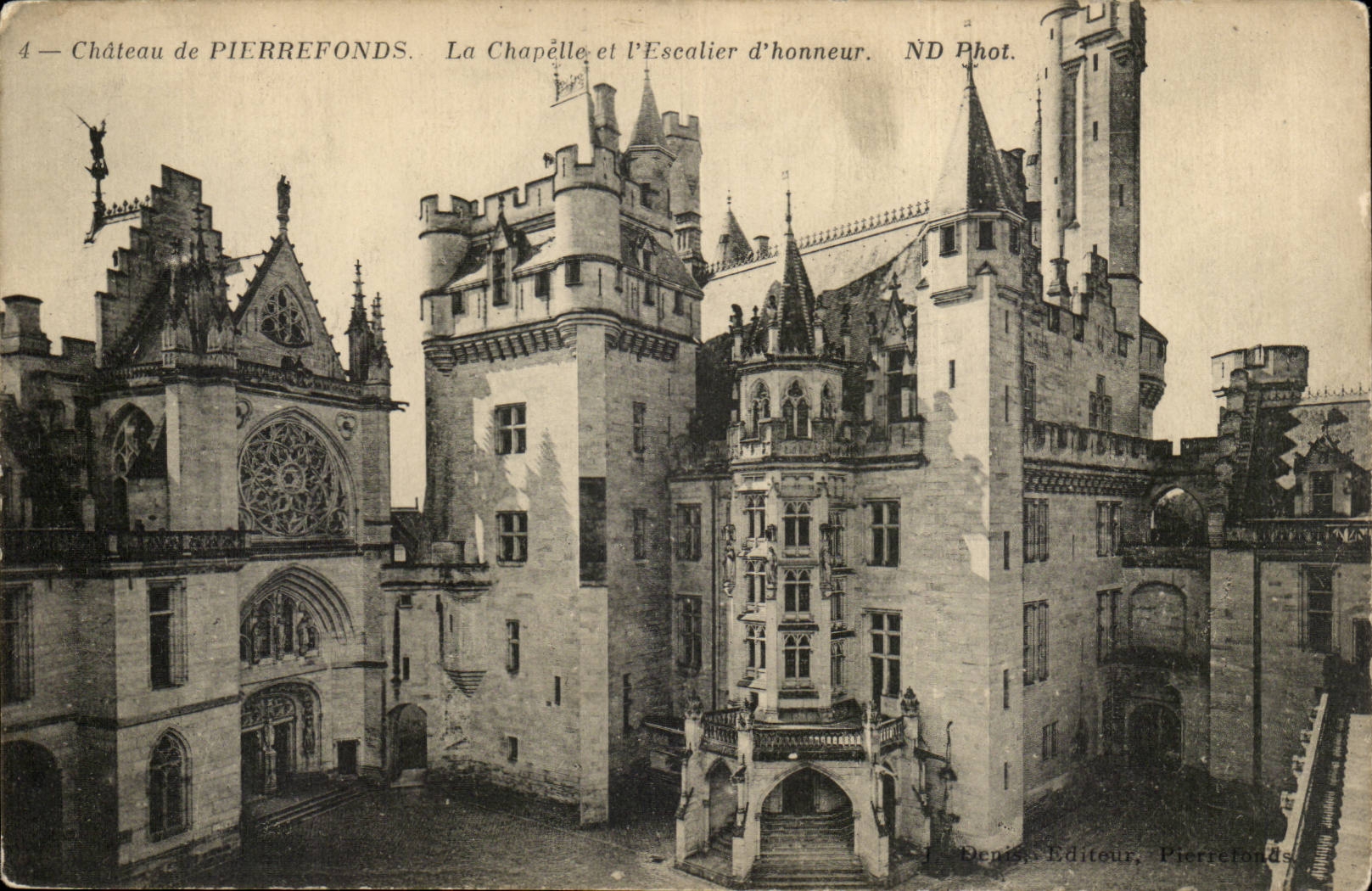 Pierrefonds CPA das Schloss das Haupttreppenhaus der Unterhalt und die Wolbung