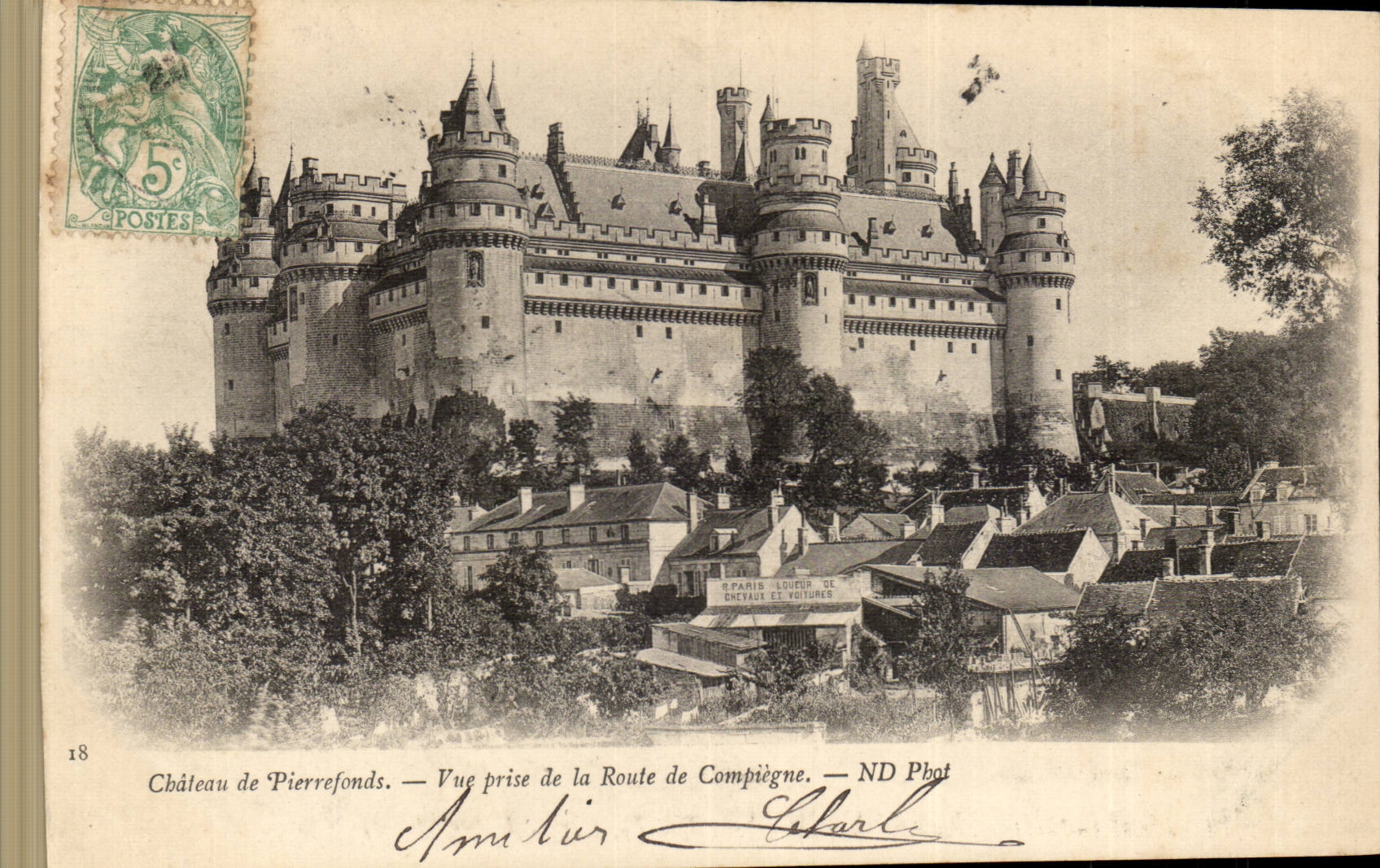 Pierrefonds CPA das Schloss gesehen von der Strasse von Compiegne