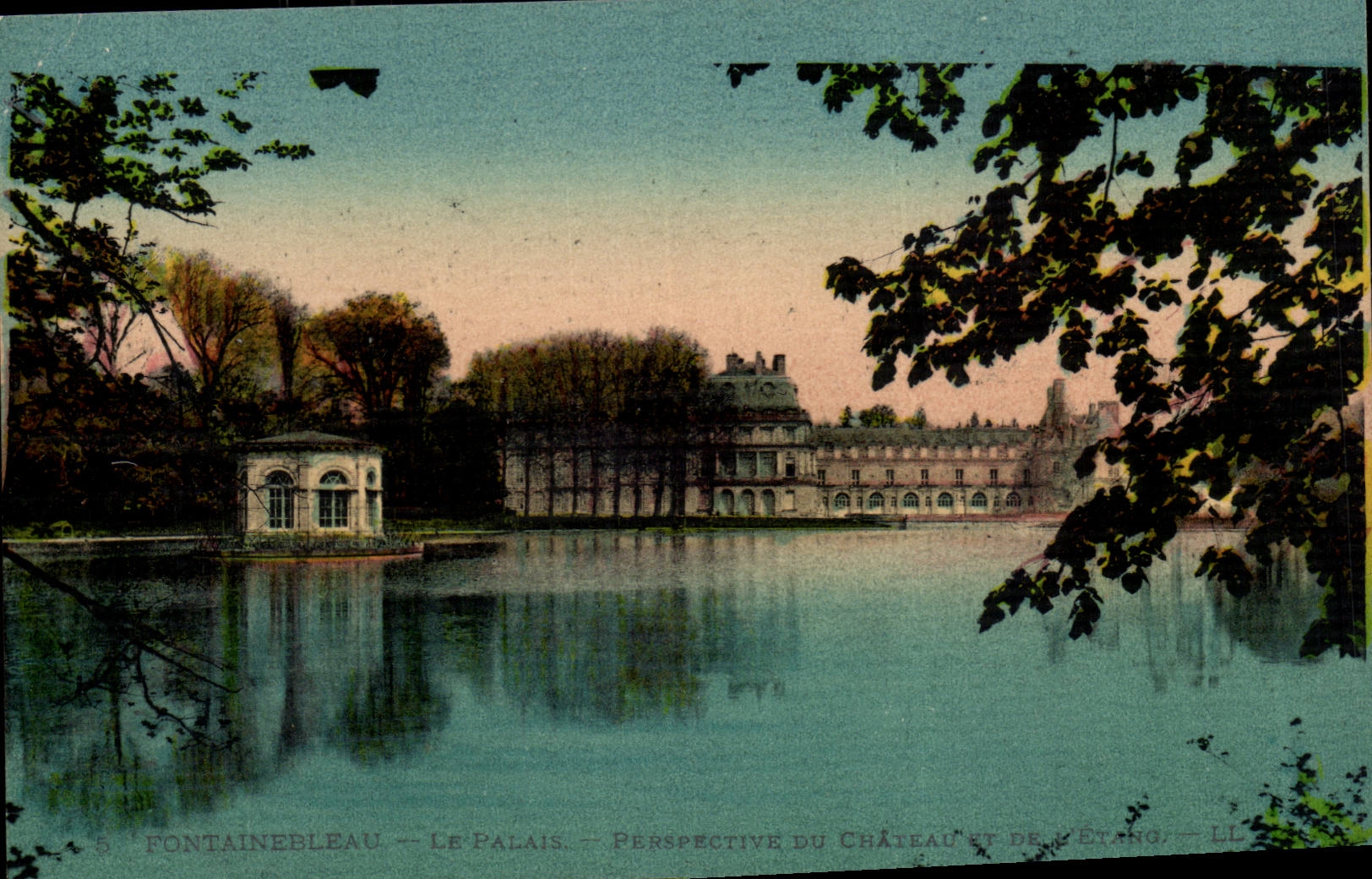 Fontainebleau CPA the palate View of the castle