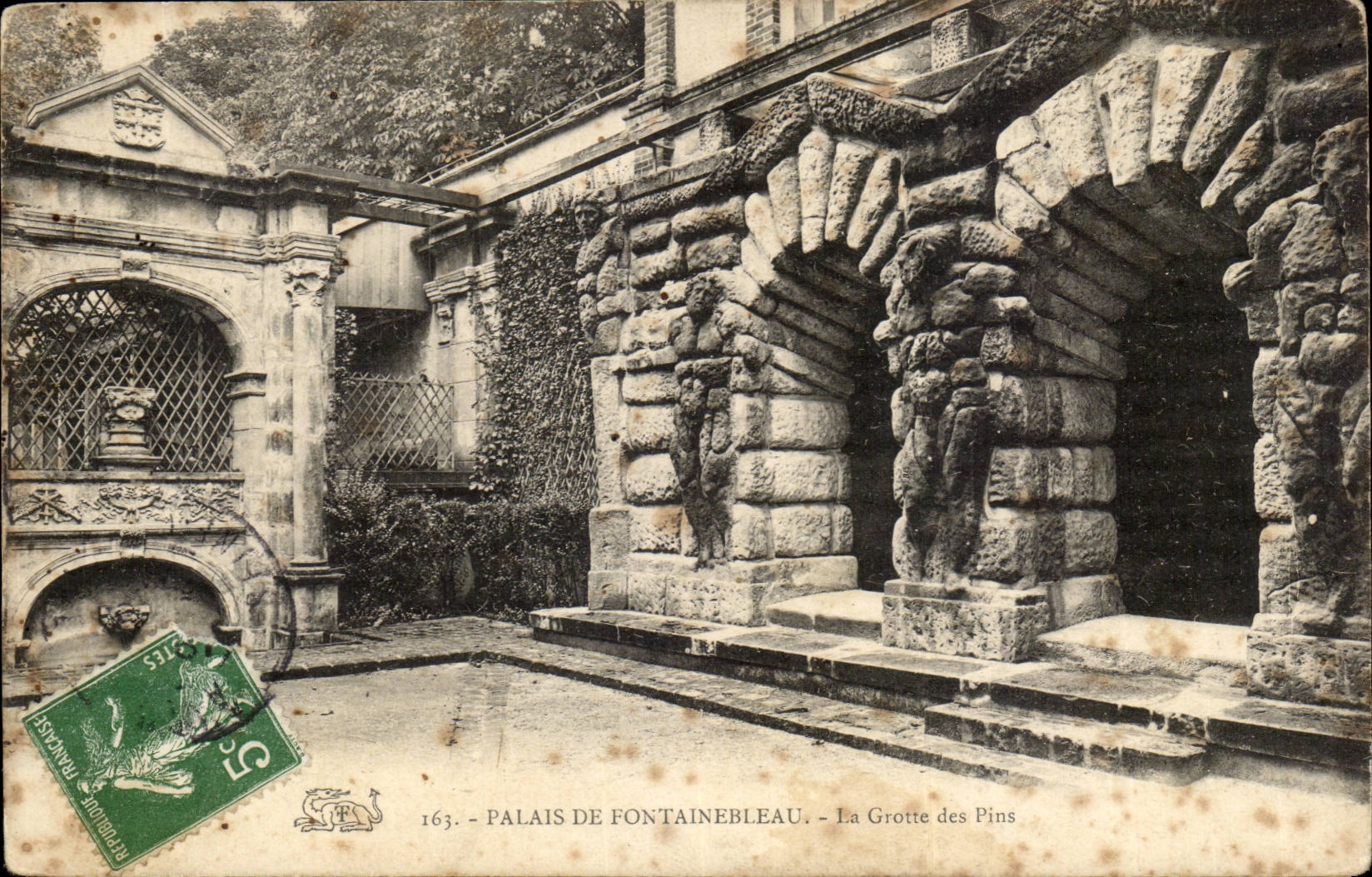 Fontainebleau CPA Palate the cave of the pines