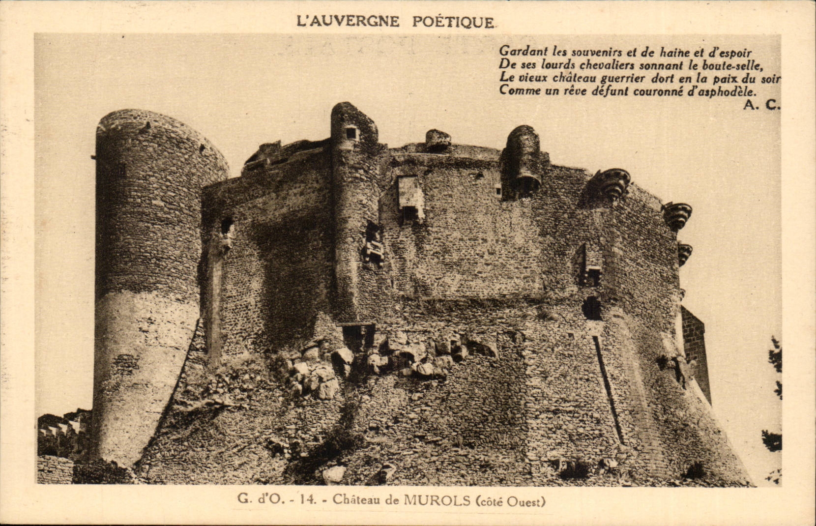 CPA Castle of Murols Auvergne (west coast)