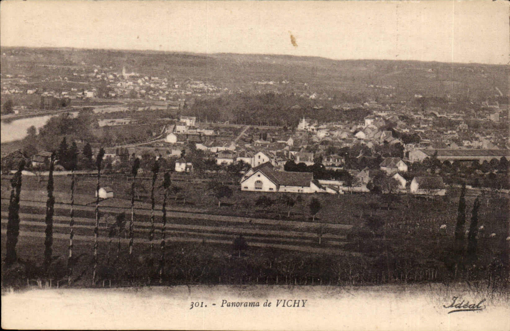 CPA Panorama of Vichy