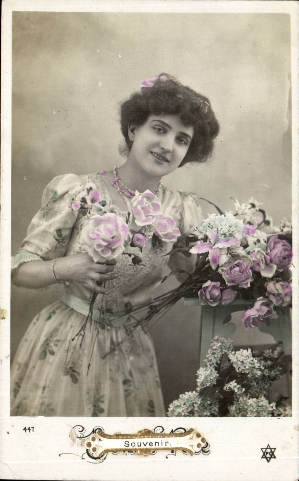 Fantasy - Woman with Rose - Woman holding has pink - CPA