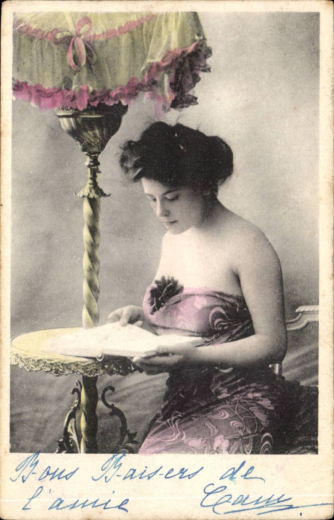 Fantasy - Woman - Woman with bare shoulders - CPA