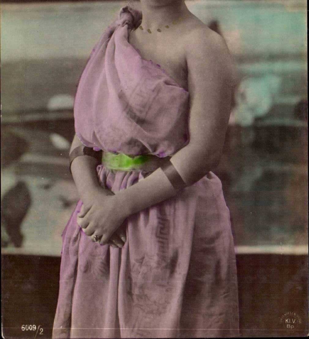 Fantasy - Woman - sad and forlorn woman - CPA