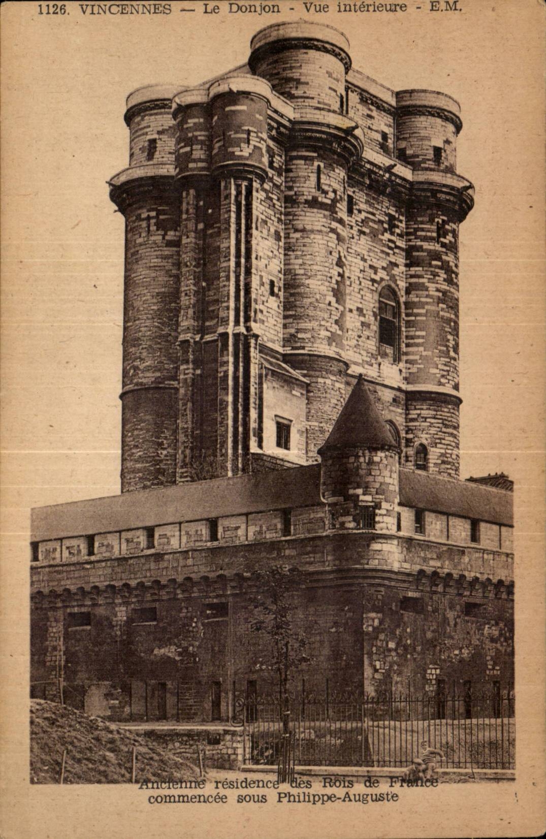Vincennes - Castle - the Keep - CPA