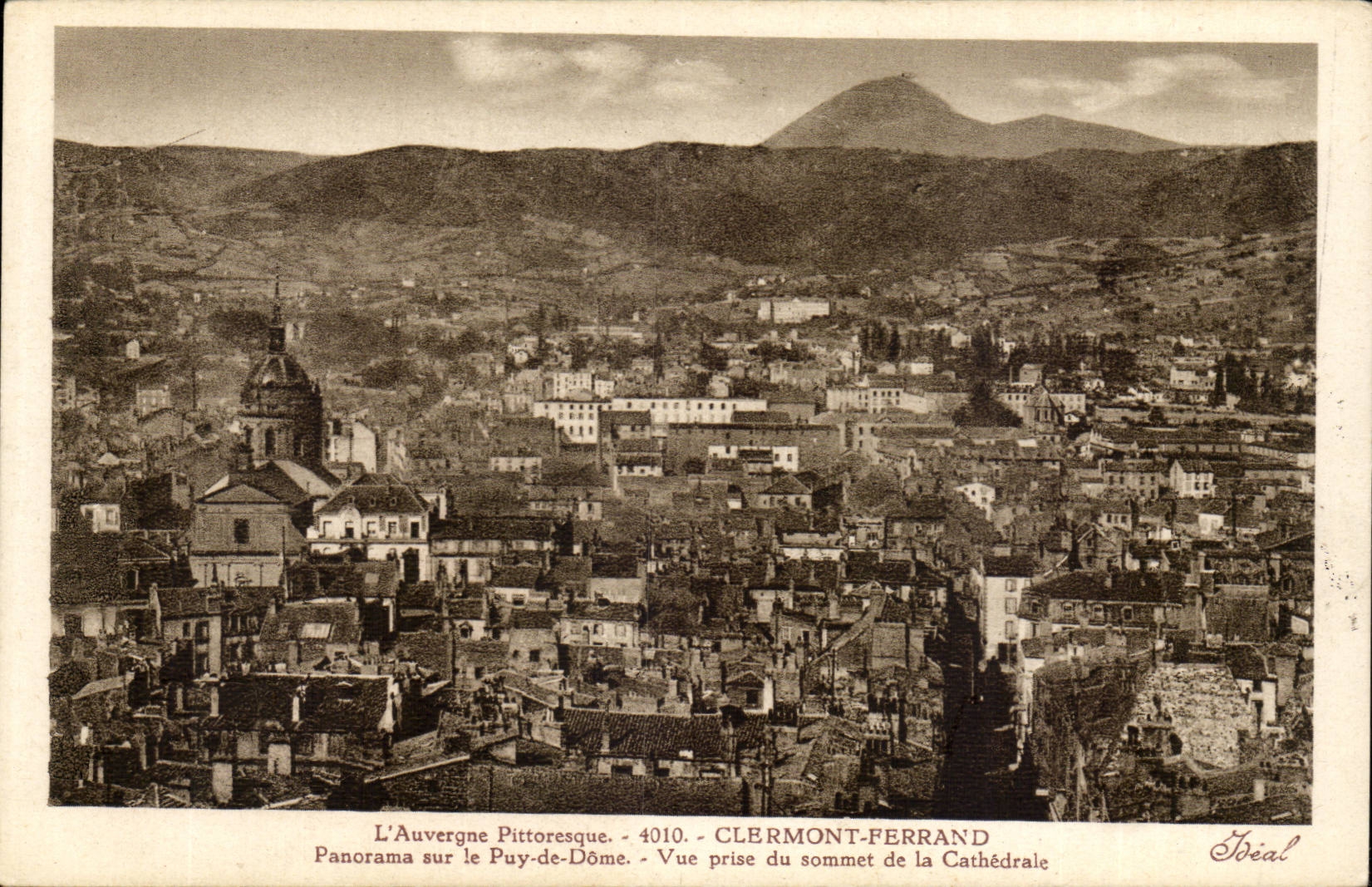 Panorama Clermont-ferrandCPA von Puy de Dome Seen von der Oberseite der Kathedrale